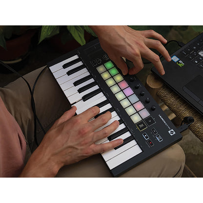 Novation Launchkey Mini MK3 25-mini-key Keyboard Controller - Reco Music Malaysia